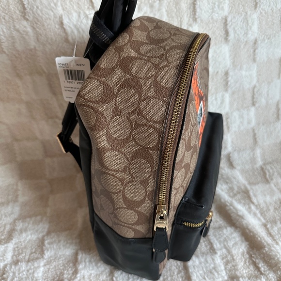 NWT! RARE! Coach Vandal Gummy Bear Charlie Backpack In Signature Canvas F76657 - Picture 2 of 12
